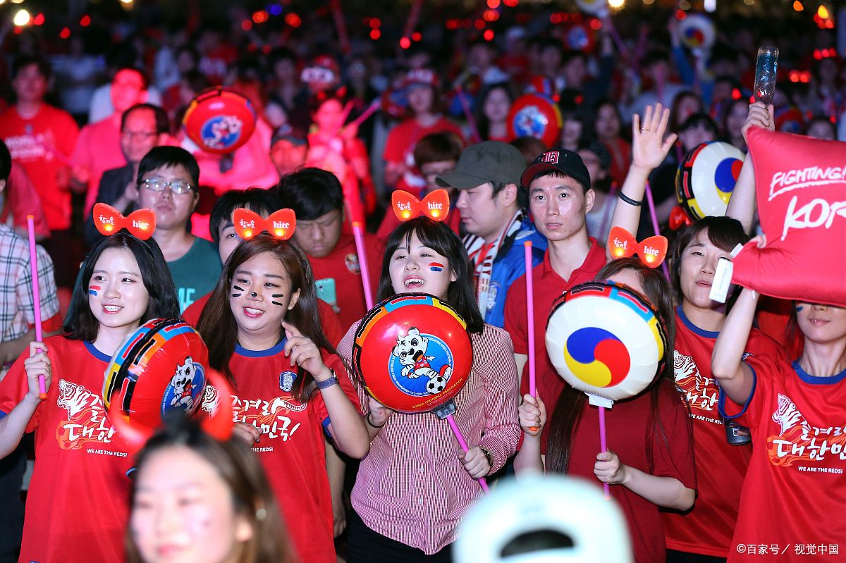 开云官网-里昂球迷呼吁对阵支持，主场气氛激昂