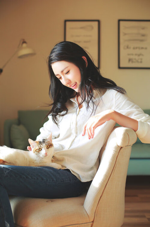 开云体育平台APP-双重节奏，从绿茵场到全球棋盘